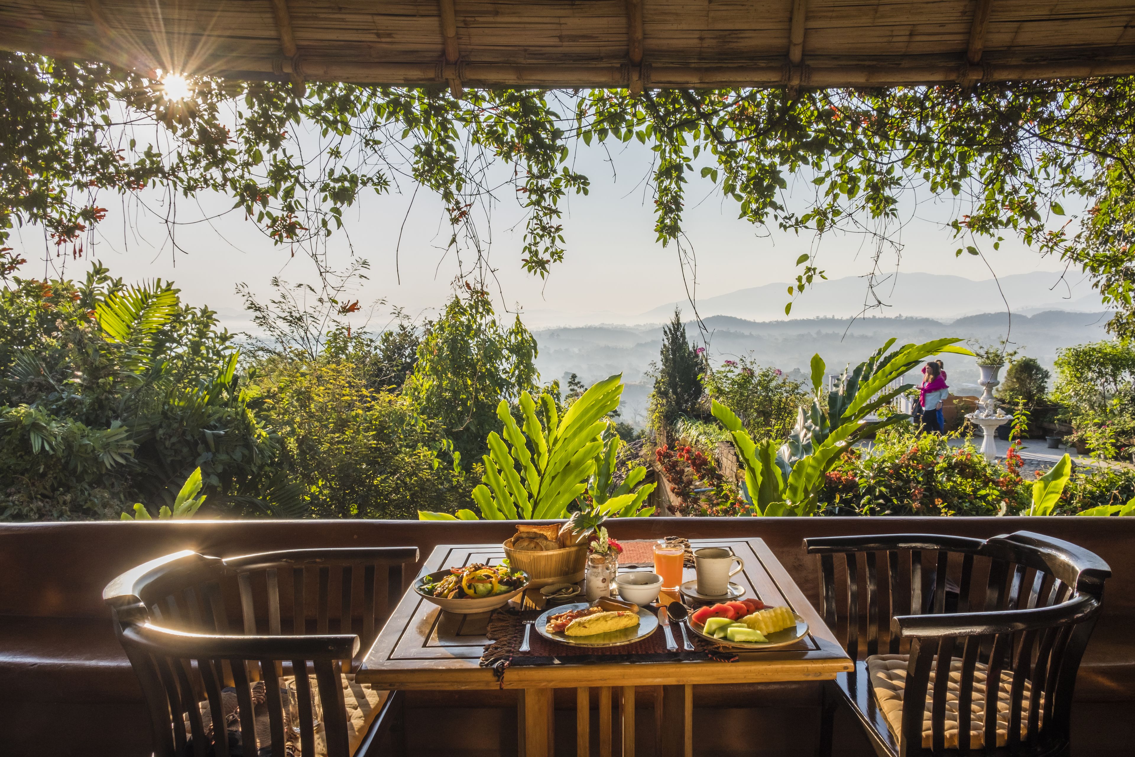 Daily full breakfast (THB 300 per person)