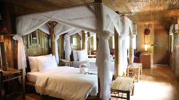 Chambre (Mountain) | 1 chambre, coffres-forts dans les chambres, bureau, rideaux occultants