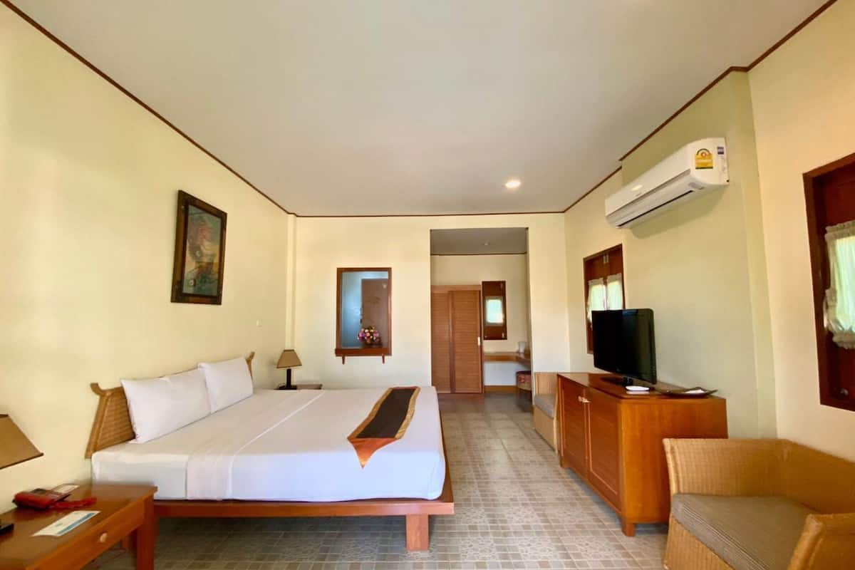 Villa Room | Minibar, desk, free WiFi