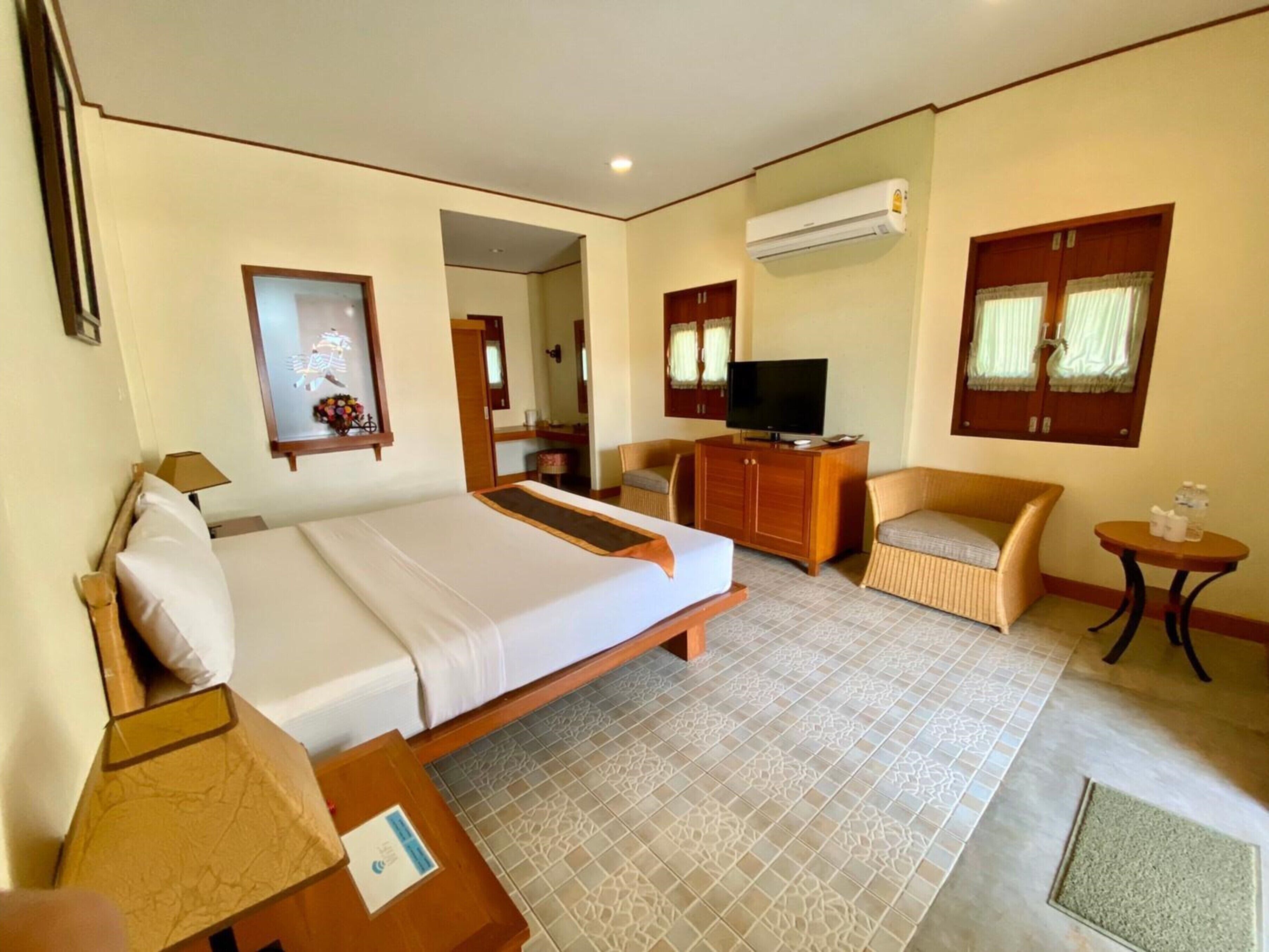villa room | minibar, desk, free wifi