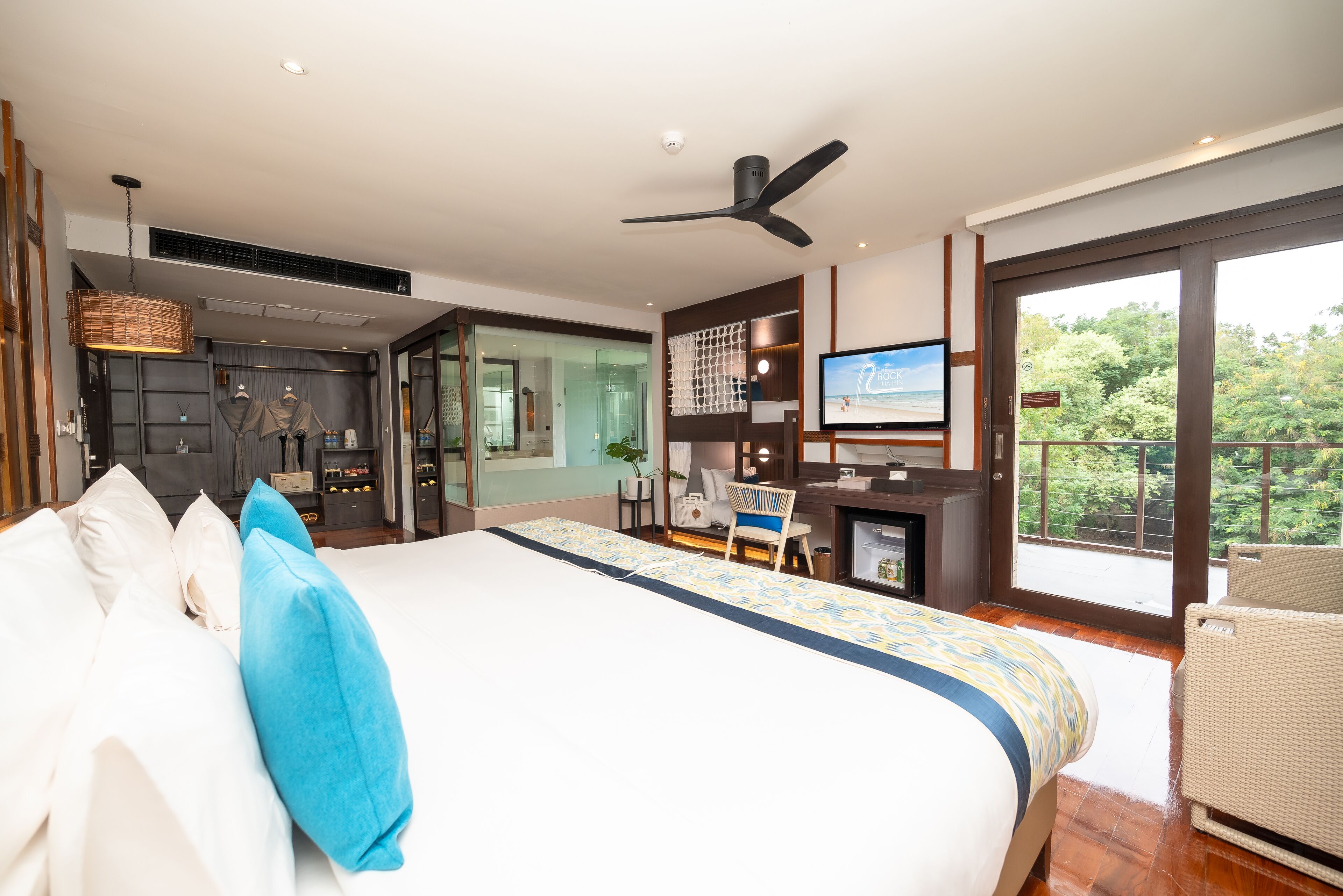 Pemandangan dari kamar