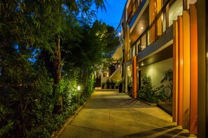 Property grounds - The Rock Hua Hin Beachfront Spa Resort (Hua Hin)