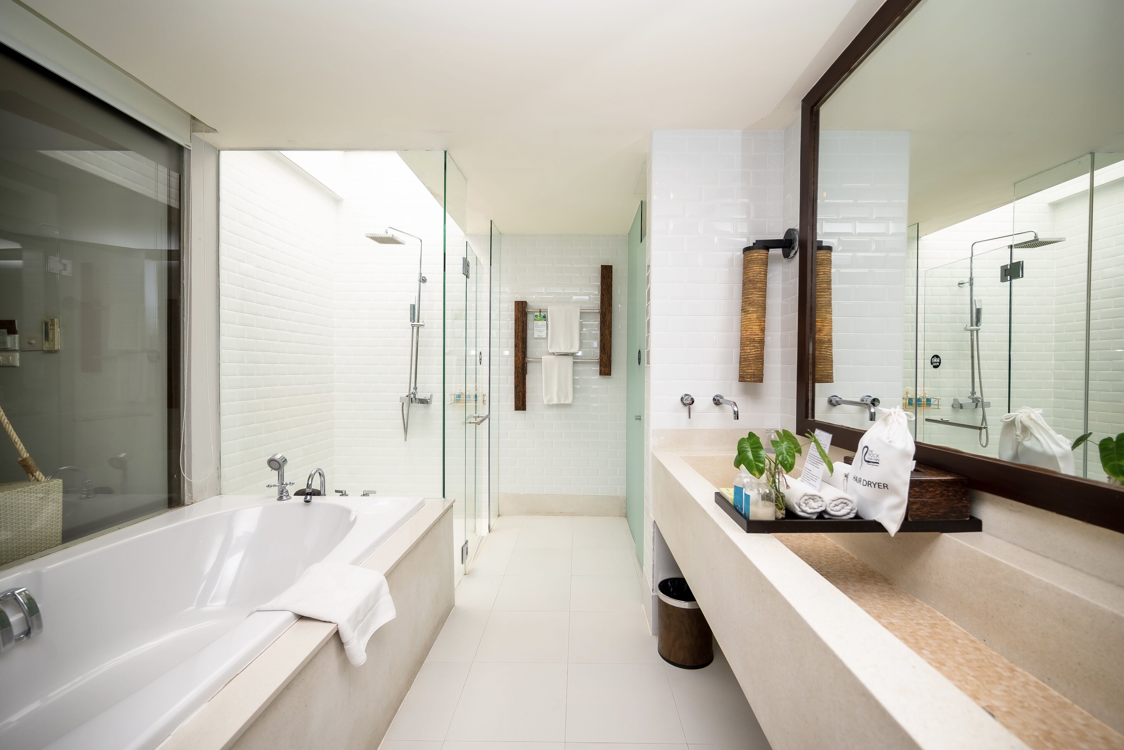 Photo - The Rock Hua Hin Beachfront Spa Resort