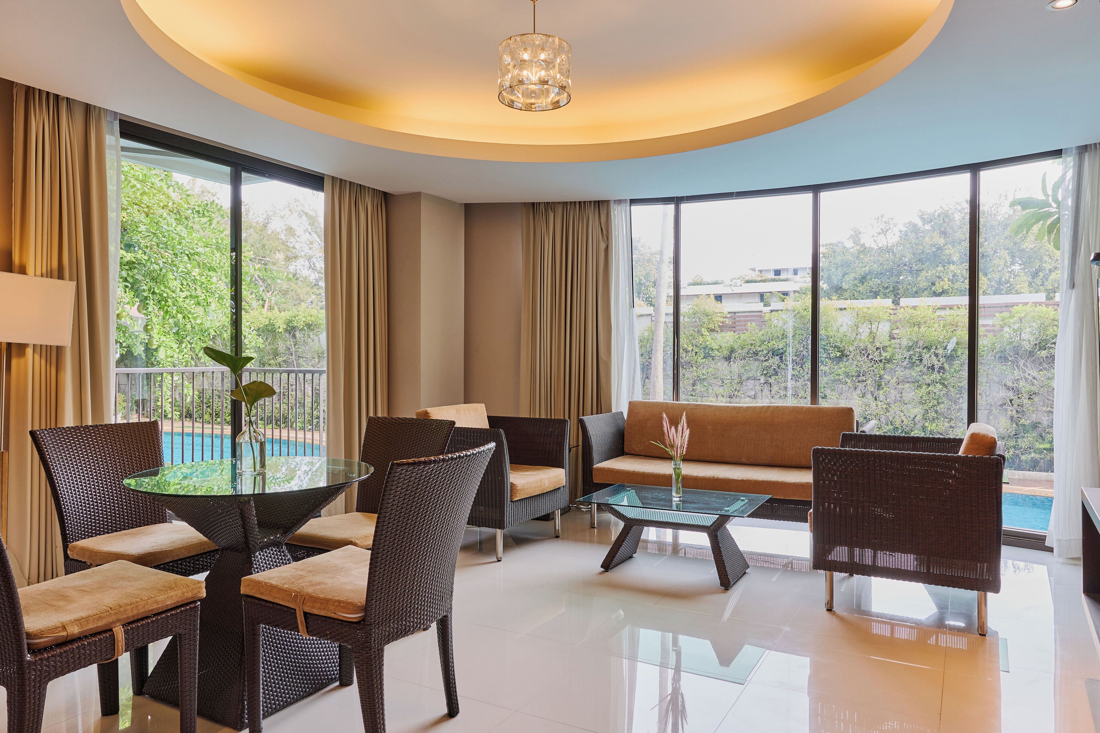 Suite at Pool | Living area