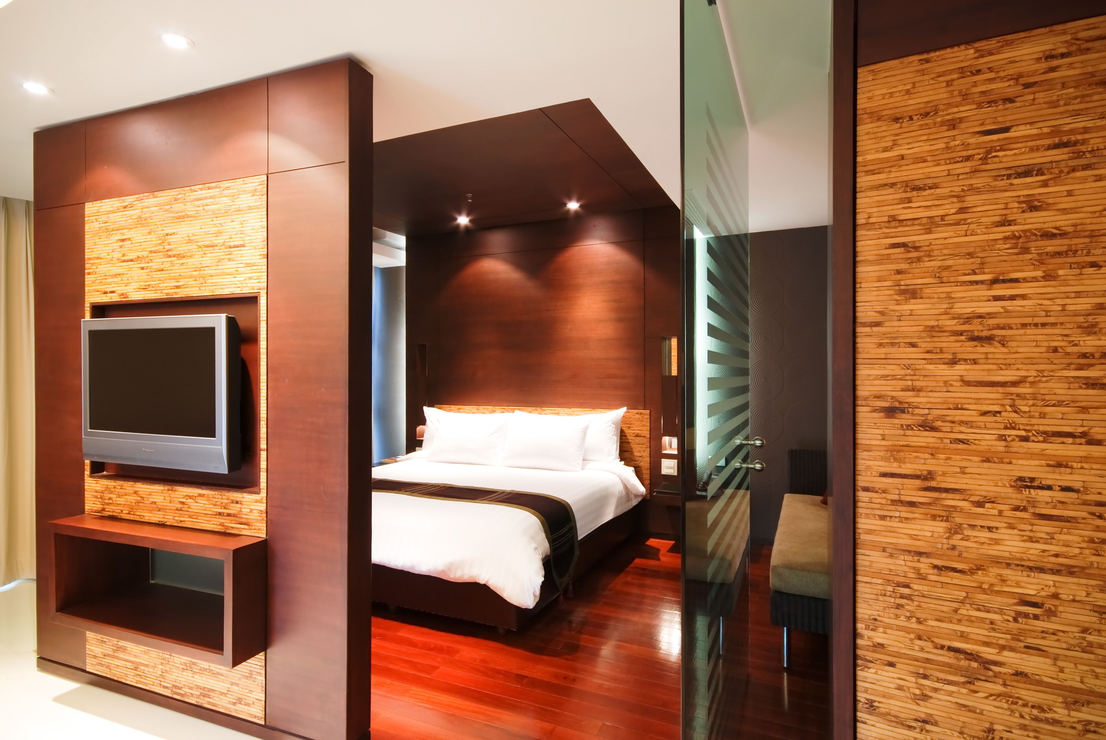 mini suite | in-room safe, free wifi, bed sheets