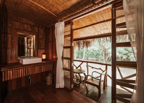 Jungle Vibe Quad Dinner Breakfast and Join boat check in - check out | Desk, bed sheets