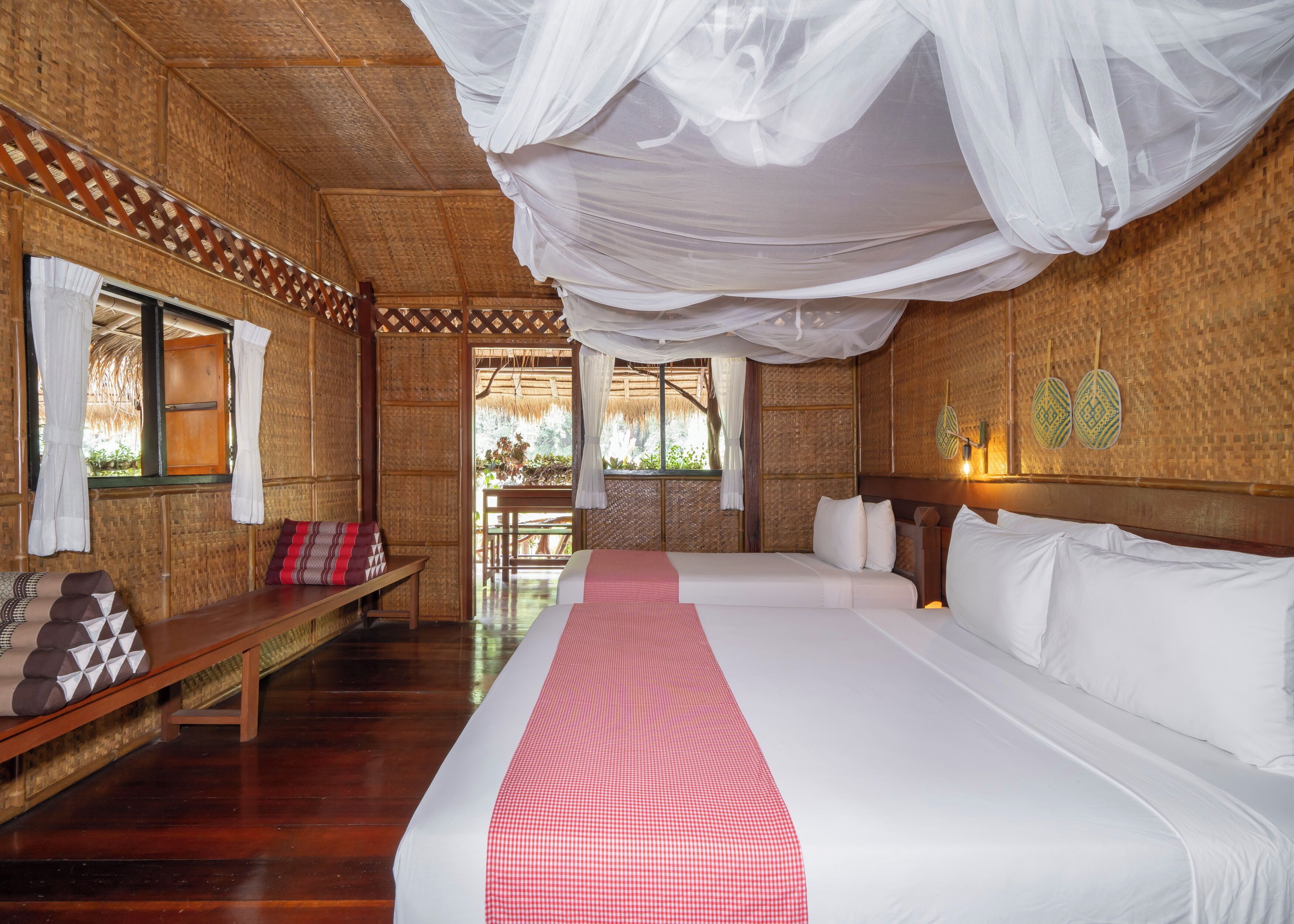 Jungle Vibe Dinner Breakfast and Join boat check in - check out | Desk, bed sheets