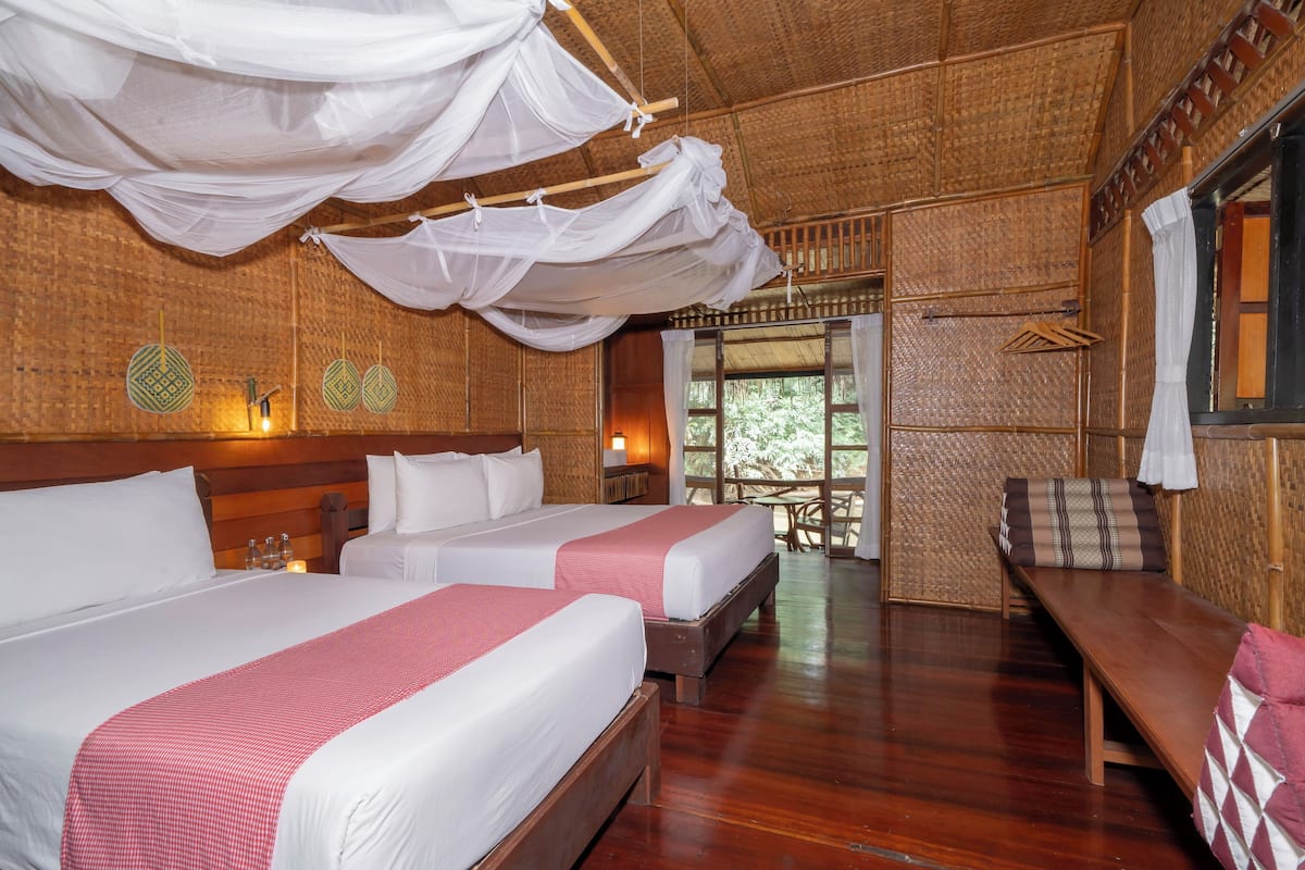 Jungle Vibe Dinner Breakfast and Join boat check in - check out | Desk, bed sheets