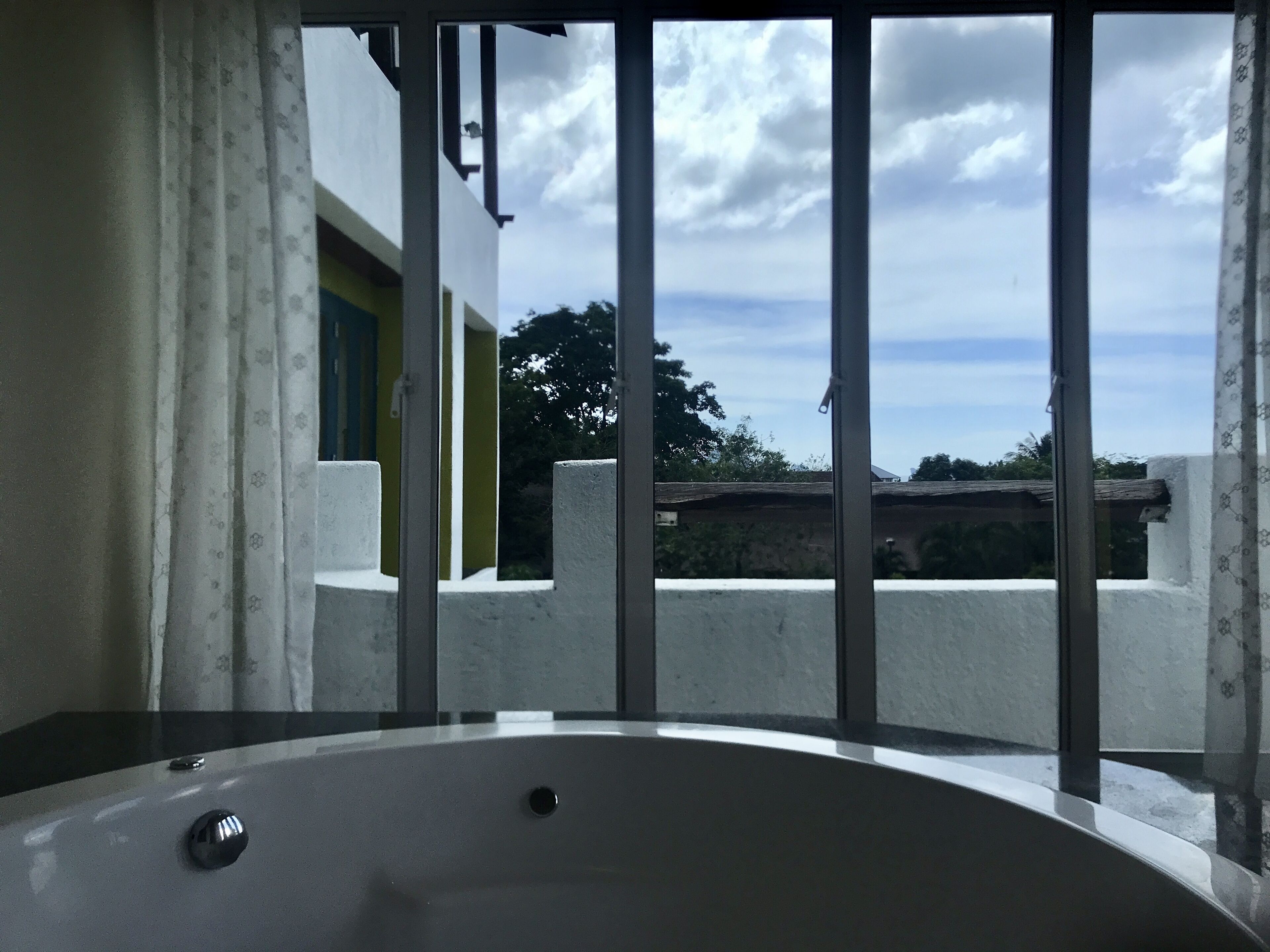 family penthouse, 3 bedrooms, ocean view, sea facing | bathroom | shower, eco-friendly toiletries, towels