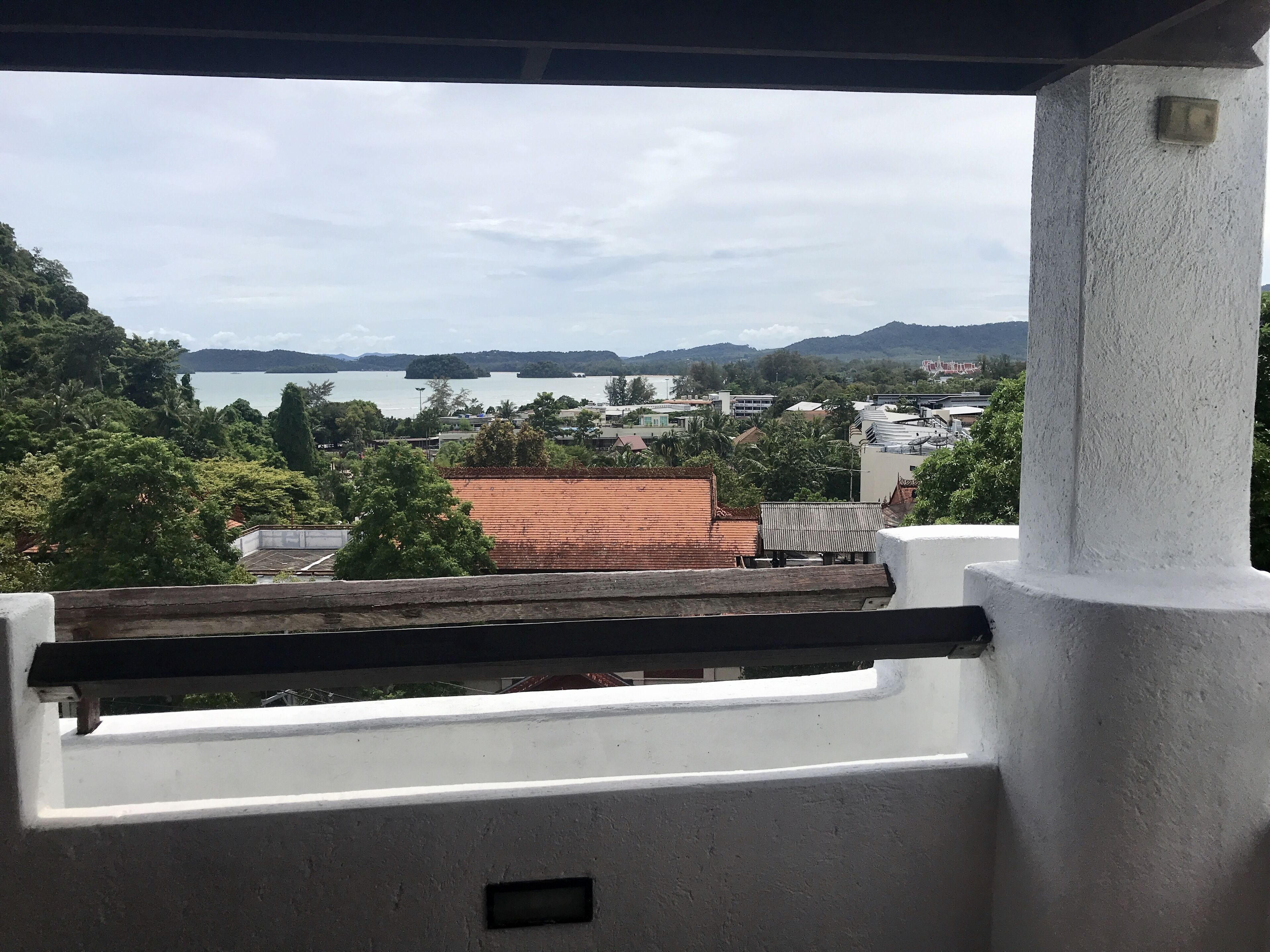 family penthouse, 3 bedrooms, ocean view, sea facing | bathroom | shower, eco-friendly toiletries, towels