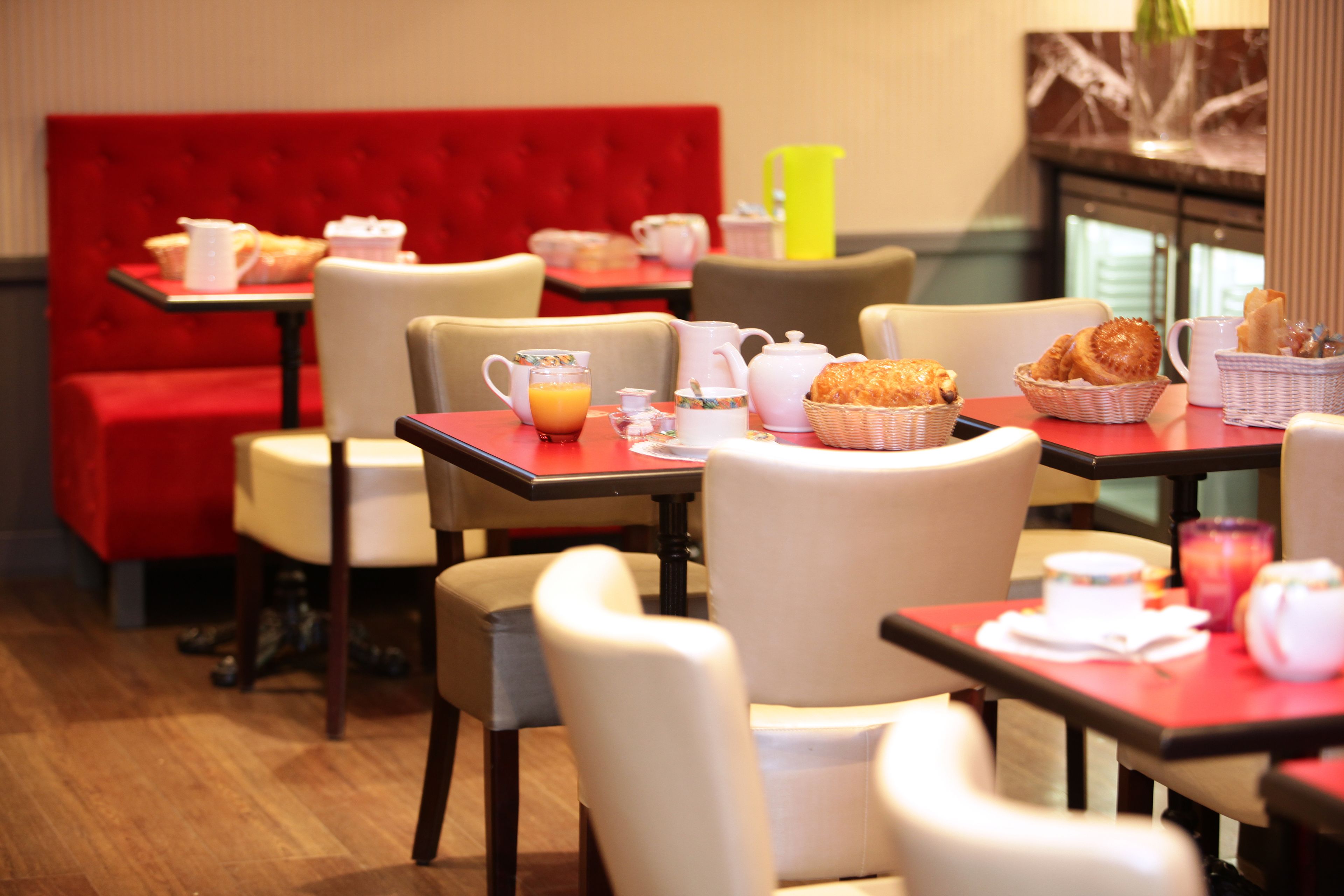 daily buffet breakfast (eur 19 per person)