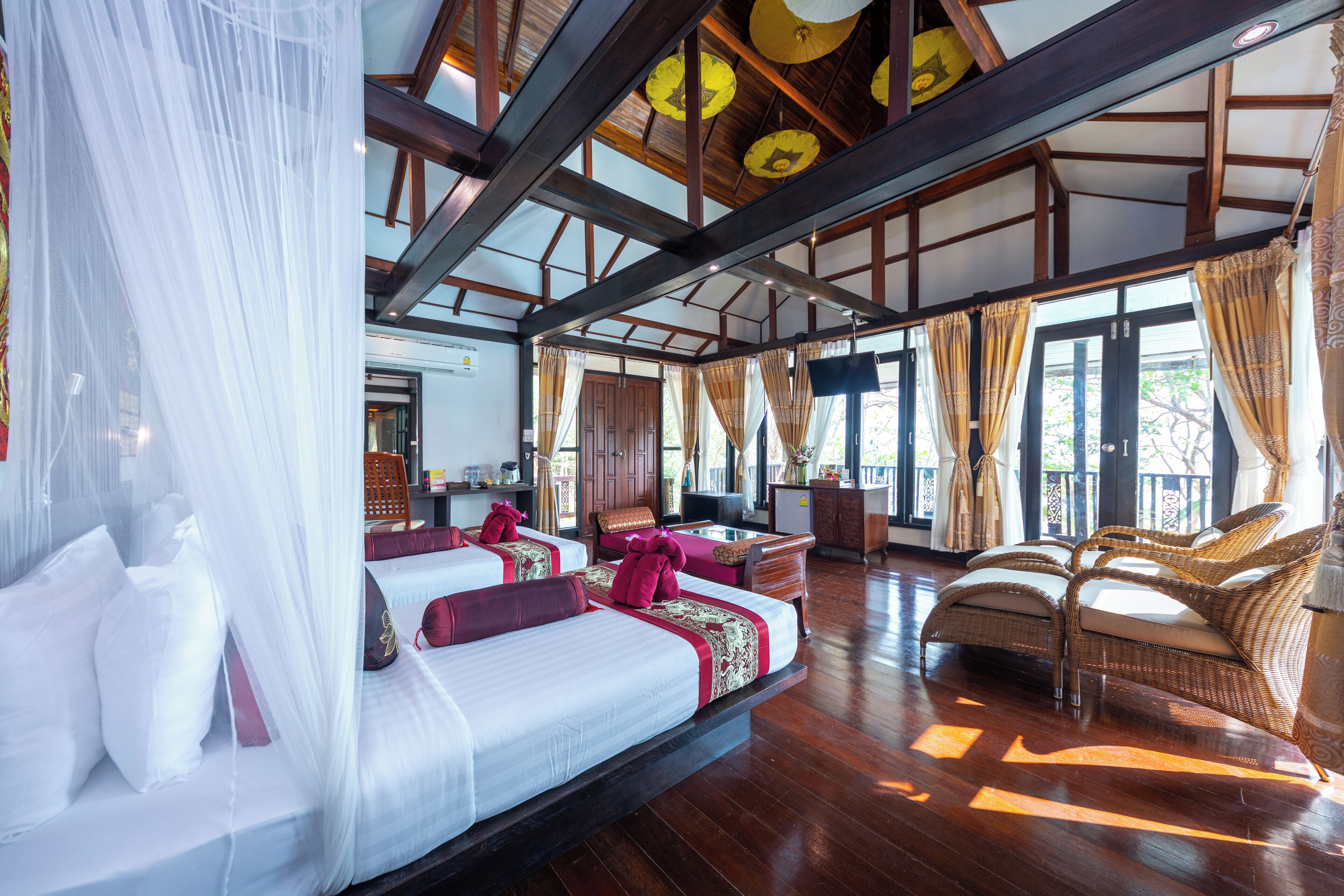 Two-Bedroom Pool Villa | Literie de qualité supérieure, minibar, coffres-forts dans les chambres