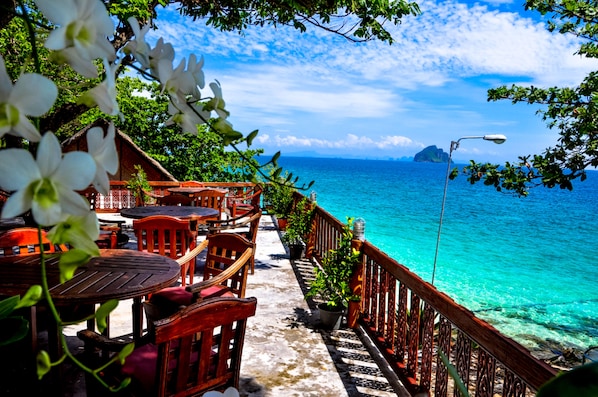 Food court - Phi Phi Natural Resort (Ko Phi Phi)