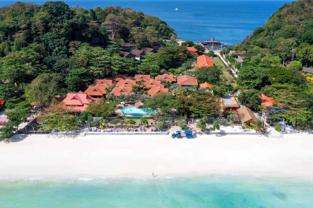 P. P. Erawan Palms Resort