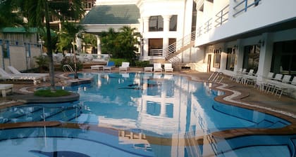 Camelot Hotel Pattaya