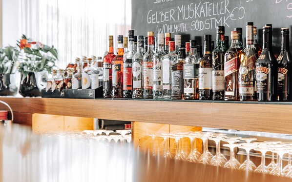Bar (in der Unterkunft)