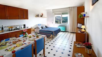 Apartment, 2 Bedrooms | In-room safe, iron/ironing board, free WiFi, bed sheets