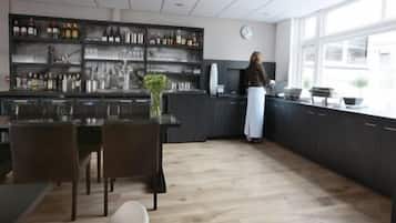 Bar (in der Unterkunft)