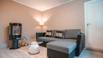 Condo estándar | Área de sala de estar | Televisión LCD