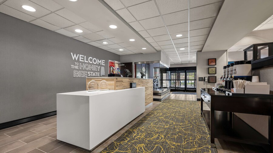 Hampton Inn Birmingham Leeds