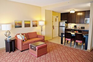 Desk, free rollaway beds, free WiFi - TownePlace Suites by Marriott Mooresville (Mooresville)