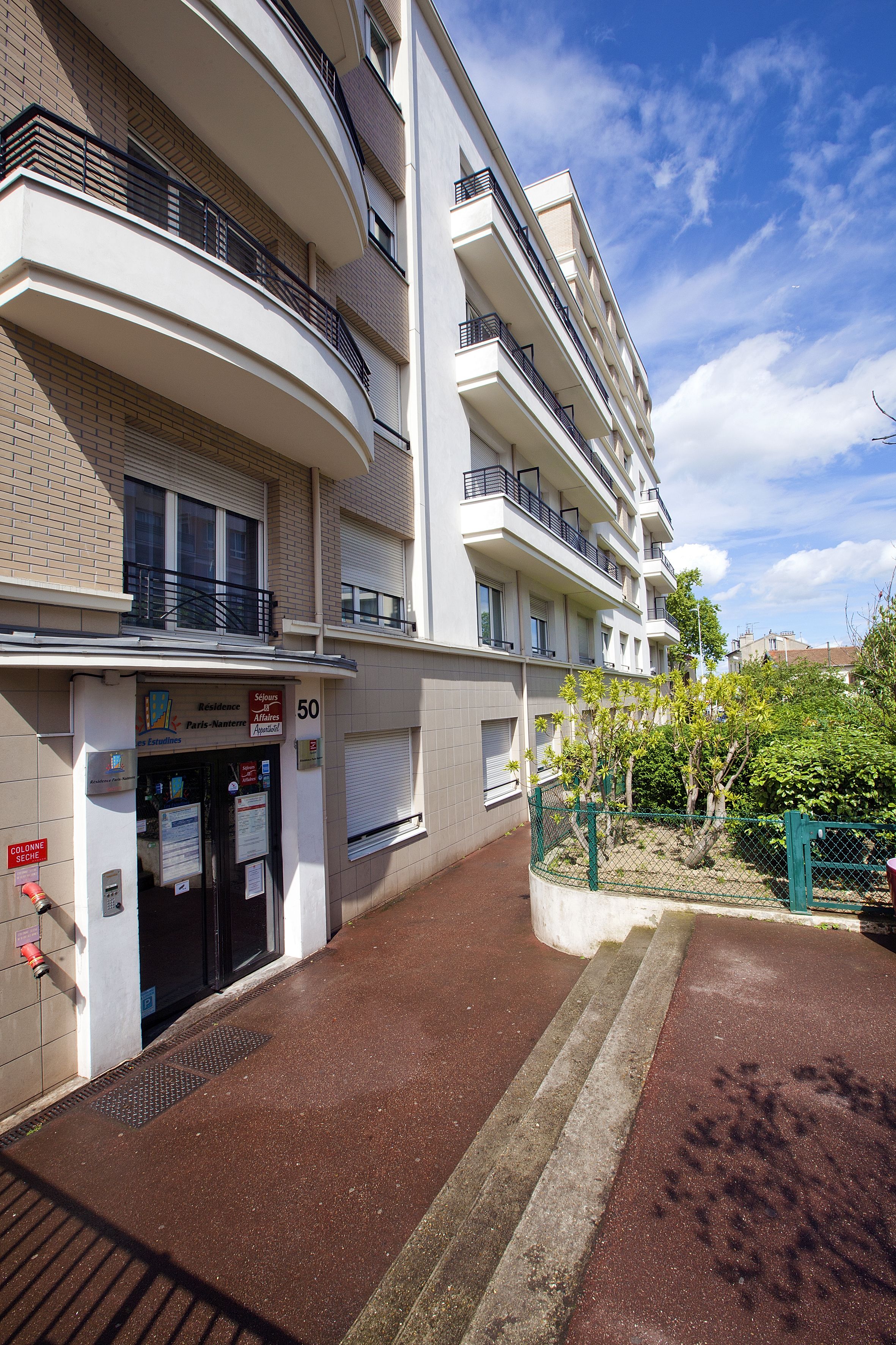 Photo - Séjours & Affaires Paris-Nanterre