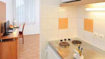 Studio | Private kitchenette