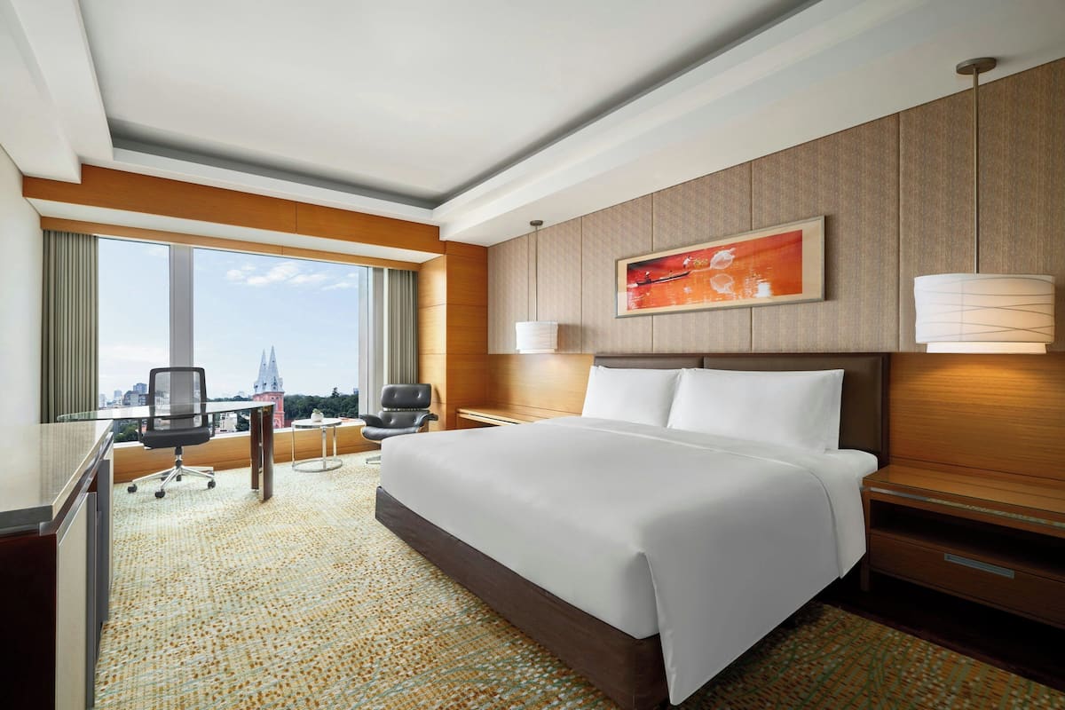 Premium bedding, memory-foam beds, minibar, in-room safe