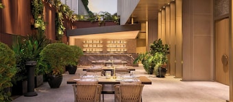 JW Marriott Hotel & Suites Saigon