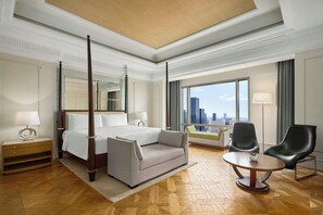 Suite Présidentielle, 1 très grand lit, non-fumeurs | Literie de qualité supérieure, matelas mémoire de forme, minibar