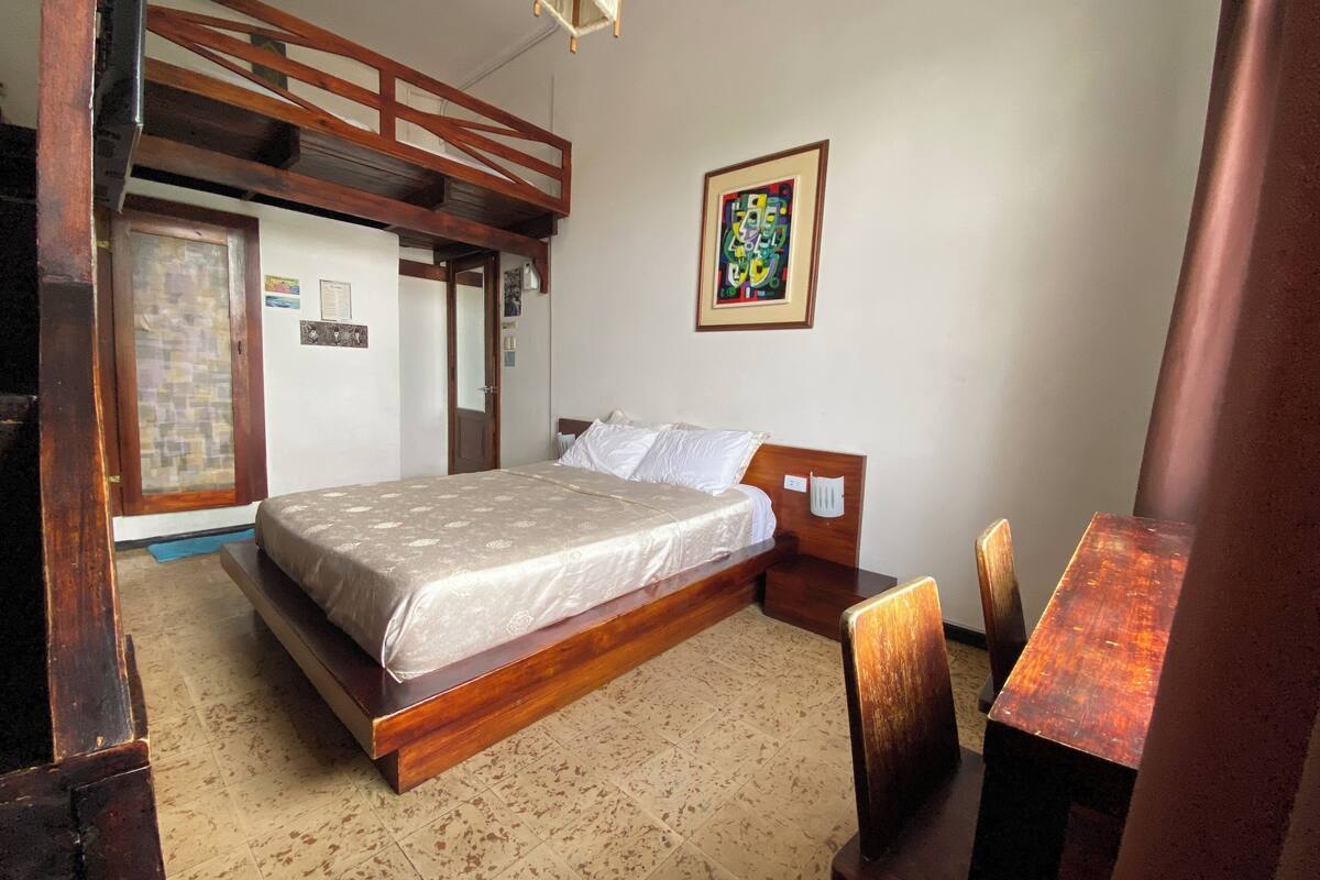 Standard Room | In-room safe, individually decorated, individually furnished
