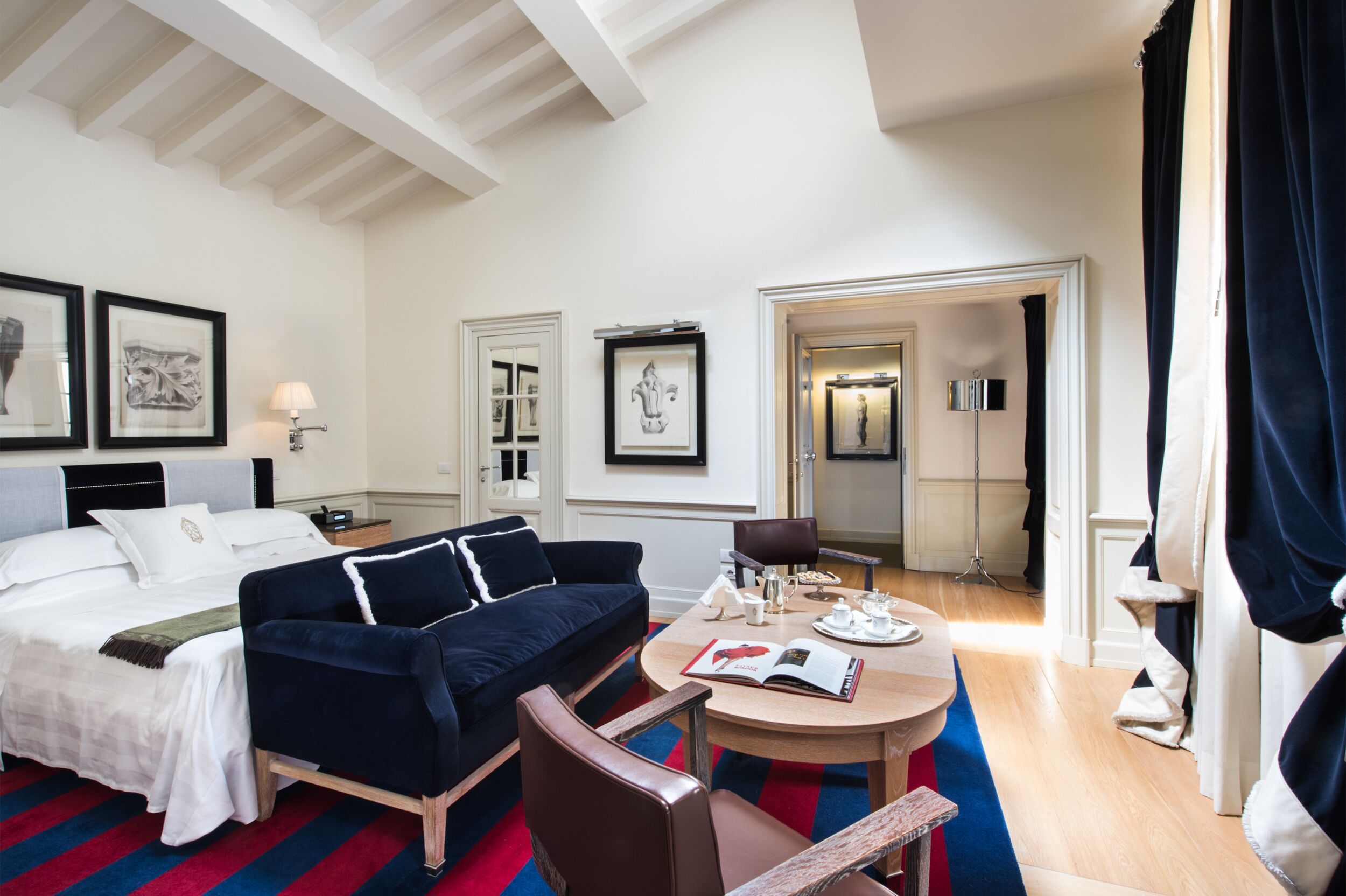 Premium bedding, down comforters, minibar, in-room safe