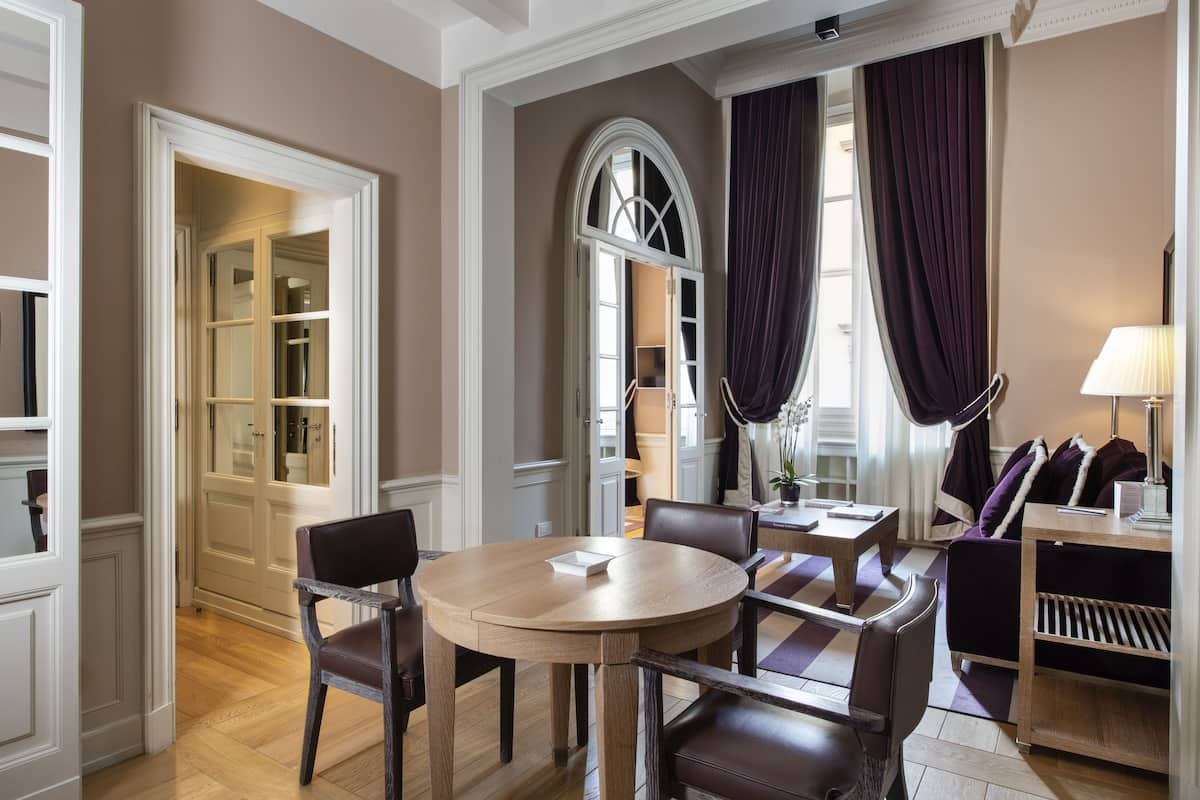 Suite | 1 bedroom, premium bedding, down duvets, minibar