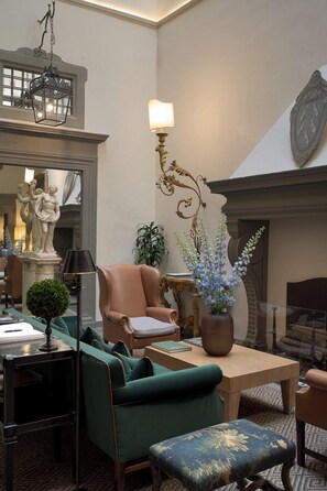 Interior - Palazzo Vecchietti (Florence)