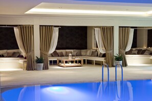 Indoor pool - Wyndham Ankara (Ankara)