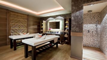 Couples treatment room(s), sauna, steam room, Turkish bath/hammam