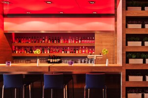 Bar (en la propiedad)