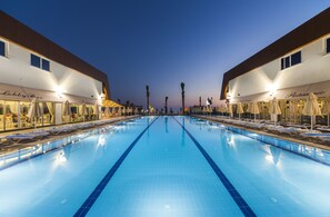 3 outdoor pools, pool umbrellas, pool loungers - Sun Star Resort (Alanya)