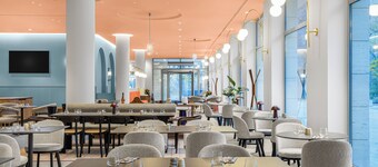 โรงแรม ไลเซียม เดเบรเซน - แฮนด์วริทเทน คอลเลคชั่น  