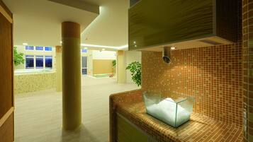 Swedish massages, sports massages, massages