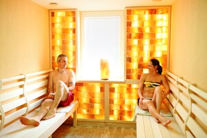 Swedish massages, sports massages, massages