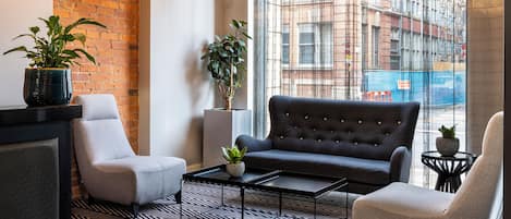 Studiosuite | Individuelt dekorert, individuelt innredet og blendingsgardiner