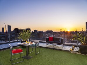 Terrace/patio - Church Street by Supercity Aparthotels (Manchester)