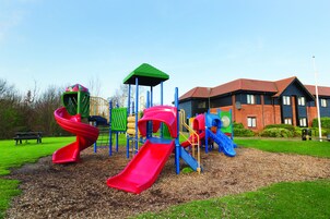 Children’s play area – outdoor