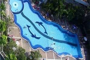 Outdoor pool - Royal Twins Palace (Pattaya)