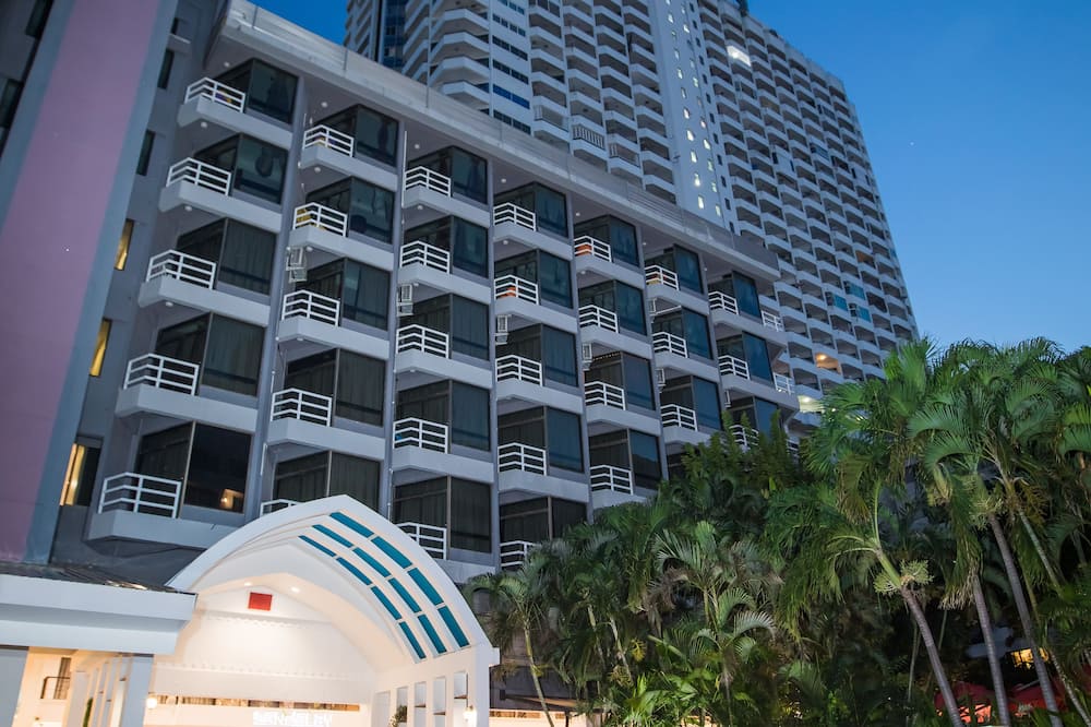Sandalay Resort Pattaya