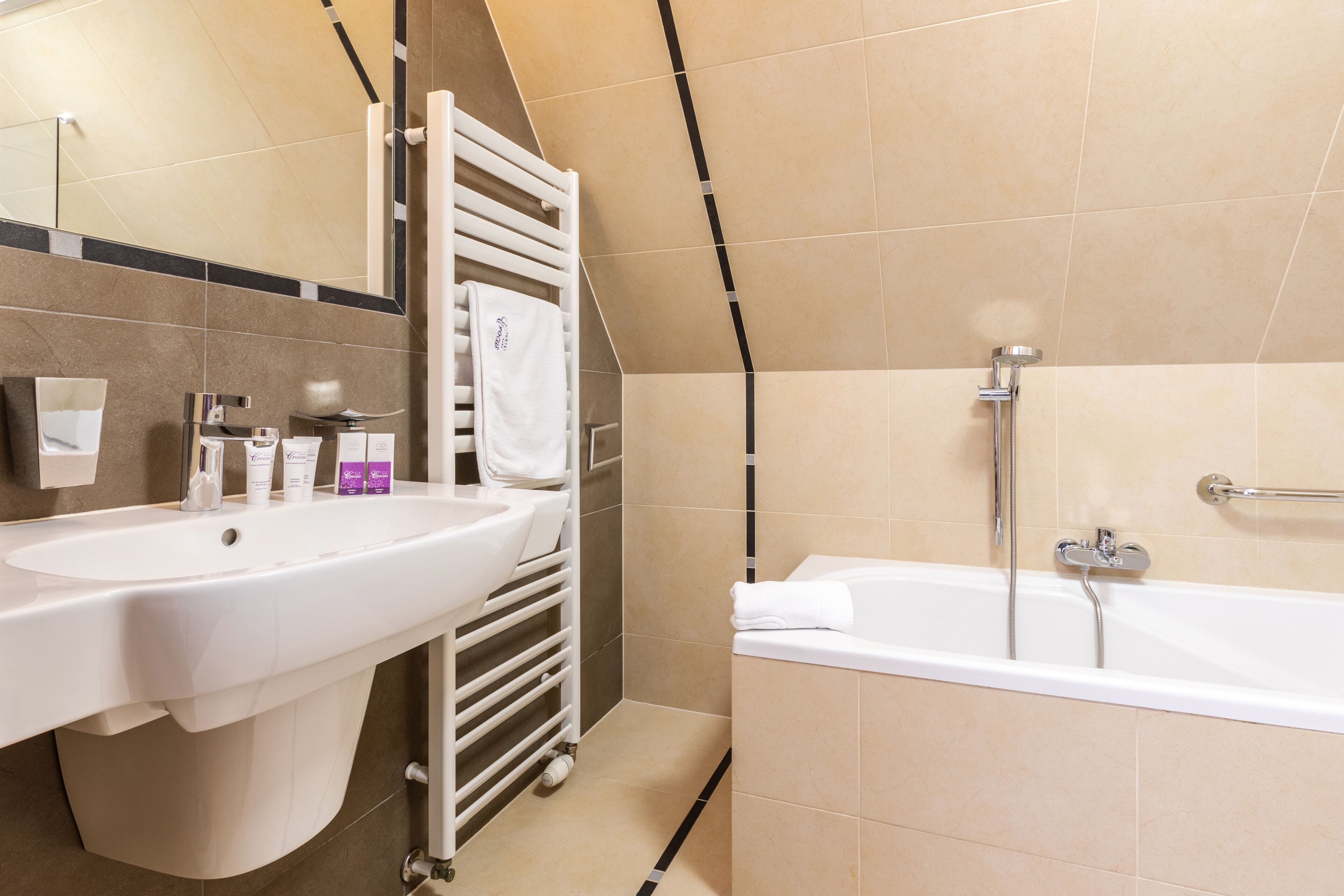double or twin room | bathroom | free toiletries, hair dryer, bathrobes, slippers