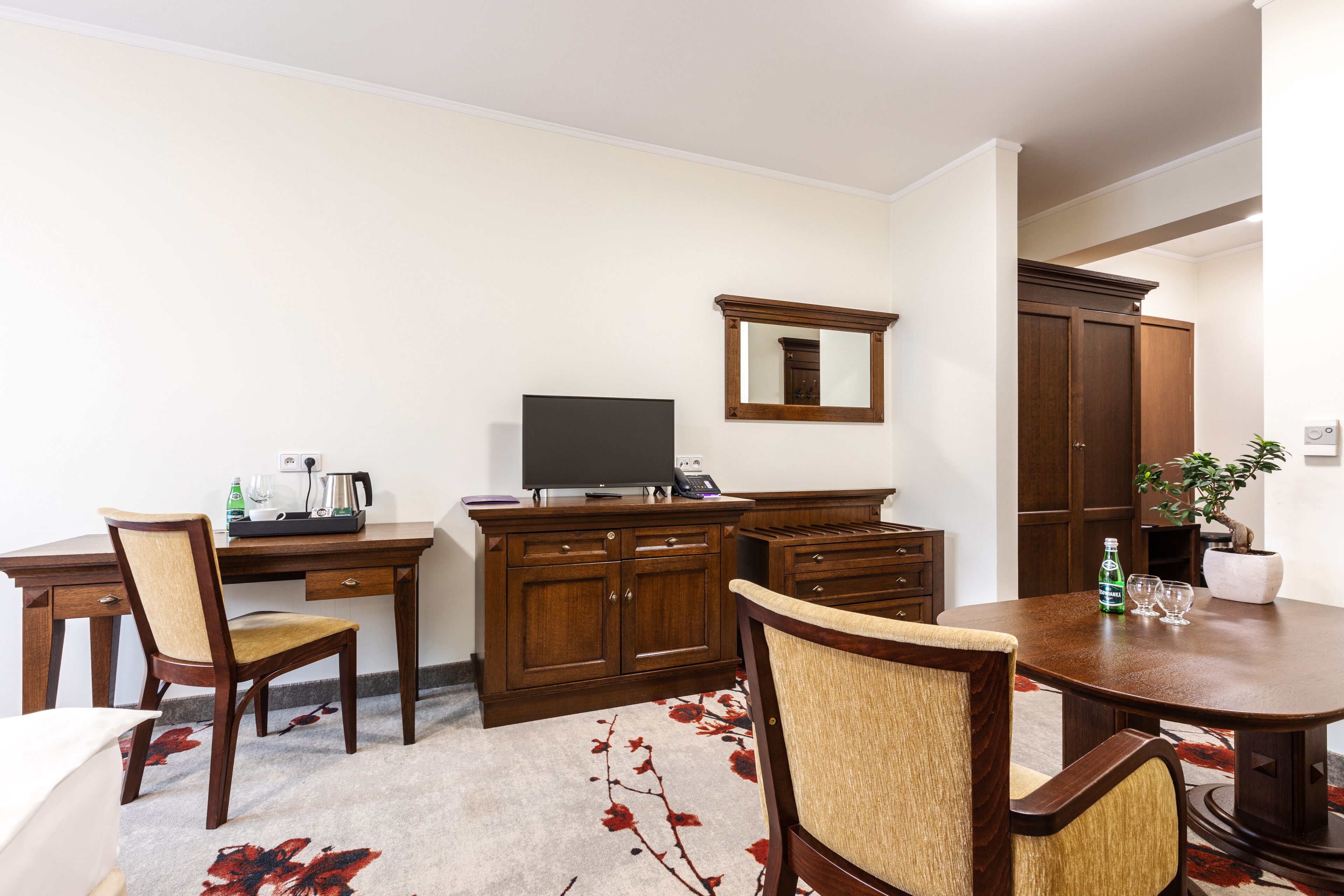 family double or twin room | 1 bedroom, premium bedding, minibar, in-room safe
