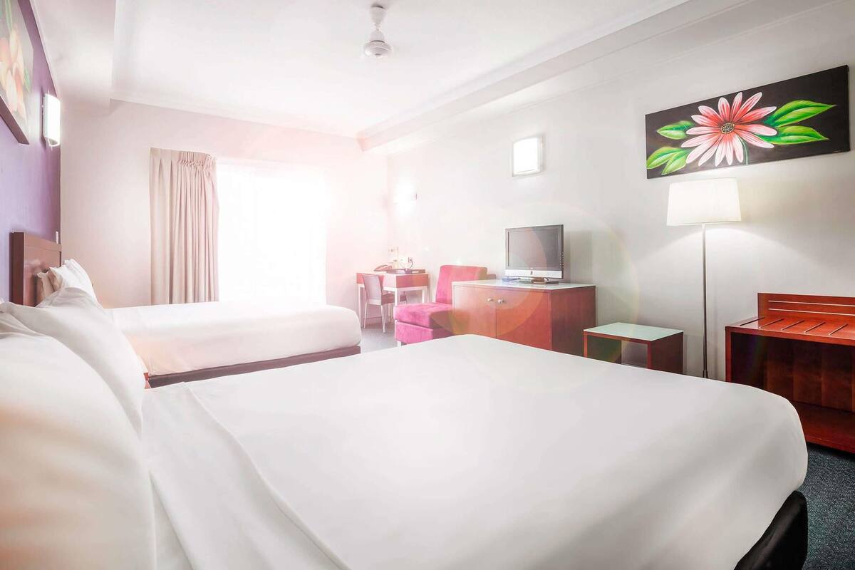 Standard Twin Room, 2 Queen Beds, Accessible | Desk, iron/ironing board, free cribs/infant beds, rollaway beds