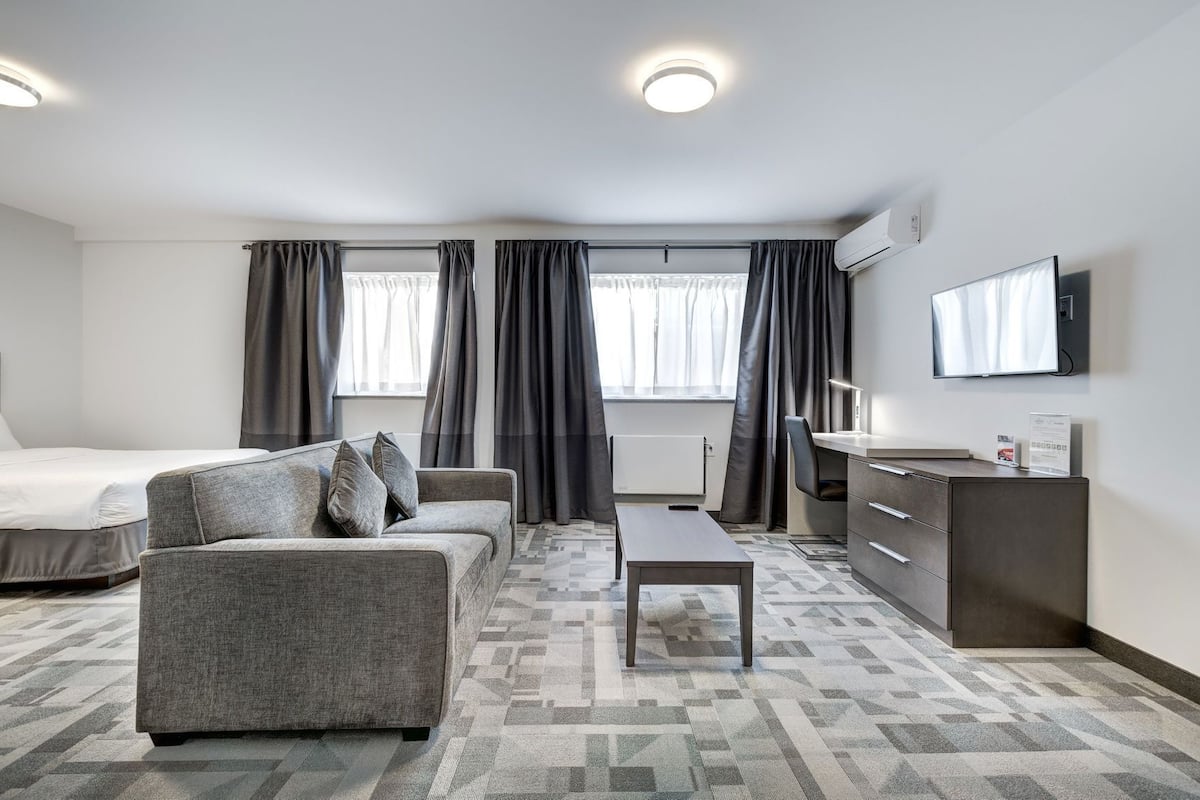 In-room safe, desk, blackout drapes, soundproofing